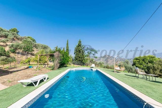 3 Zimmer Finca/Landgut zu verkaufen in Torrox Pueblo, Torrox mit Pool - 475.000 € (Ref: 10075958)