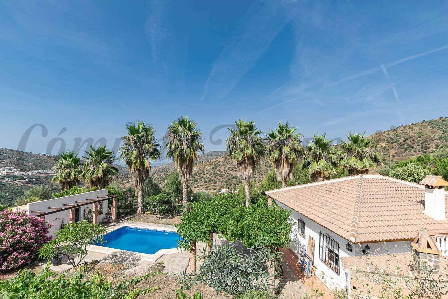 3 sypialnia Finka/Dom wiejski na sprzedaż w Sayalonga z basenem garażem - 365 000 € (Ref: 10075959)
