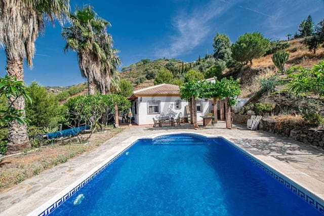 3 sypialnia Finka/Dom wiejski na sprzedaż w Sayalonga z basenem garażem - 365 000 € (Ref: 10075959)