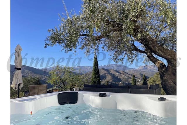 3 quarto Quinta/Casa Rural para venda em Comares com garagem - 349 000 € (Ref: 10075961)