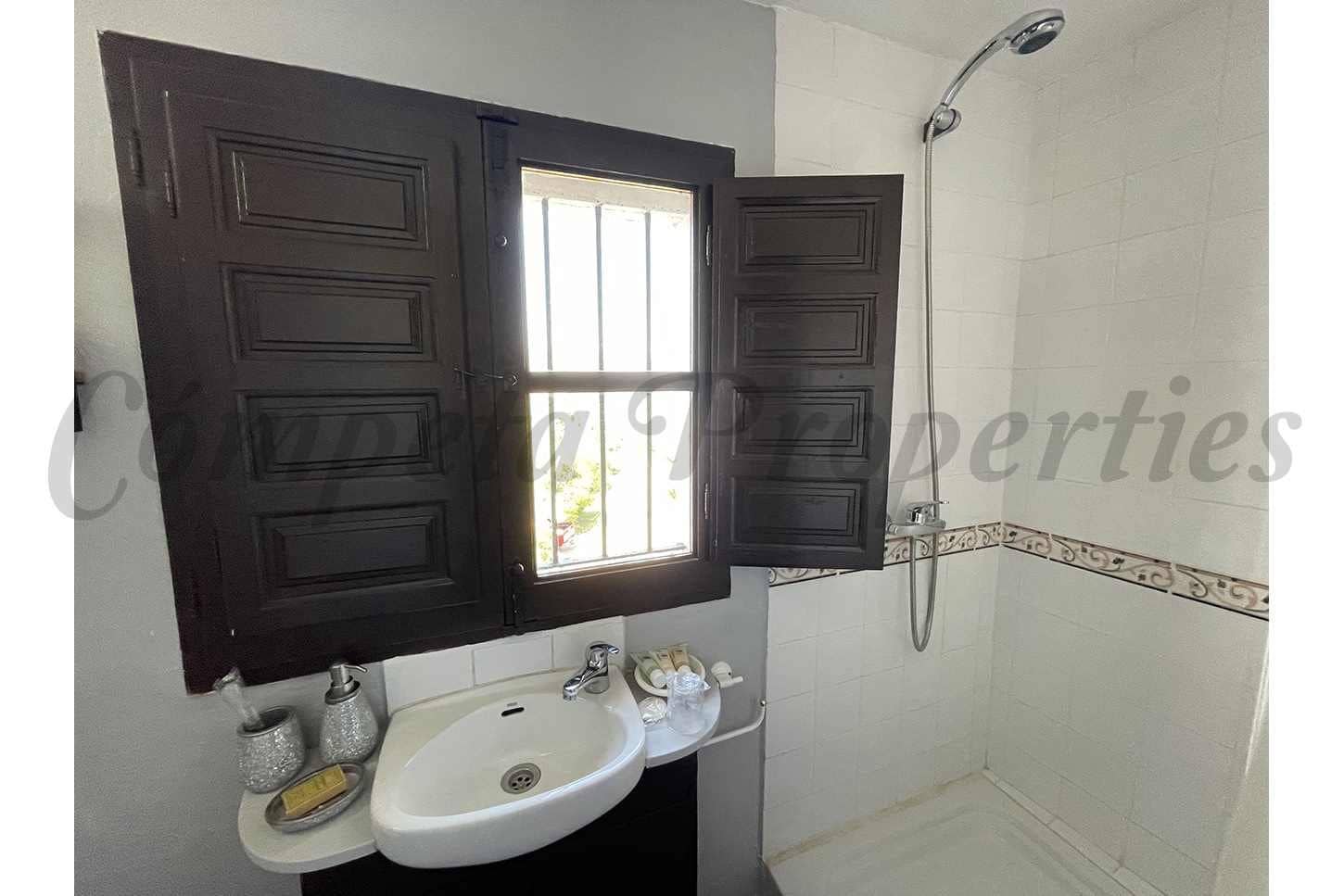 3 quarto Quinta/Casa Rural para venda em Comares com garagem - 349 000 € (Ref: 10075961)