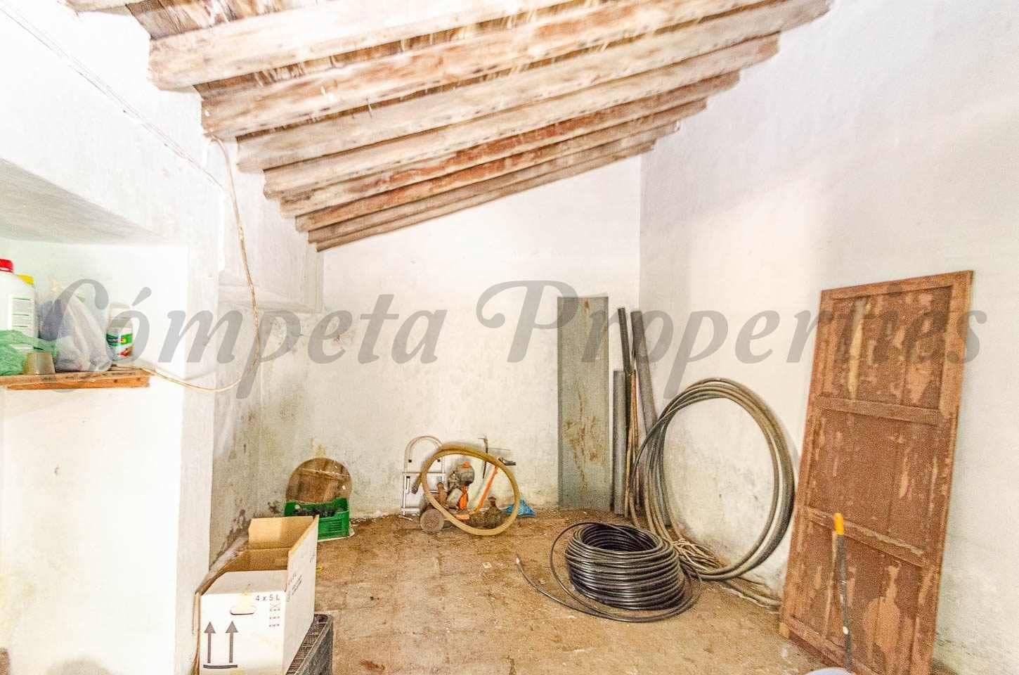 Finca/Casa Rural en Cómpeta en venta con piscina garaje - 480.000 € (Ref: 10075962)