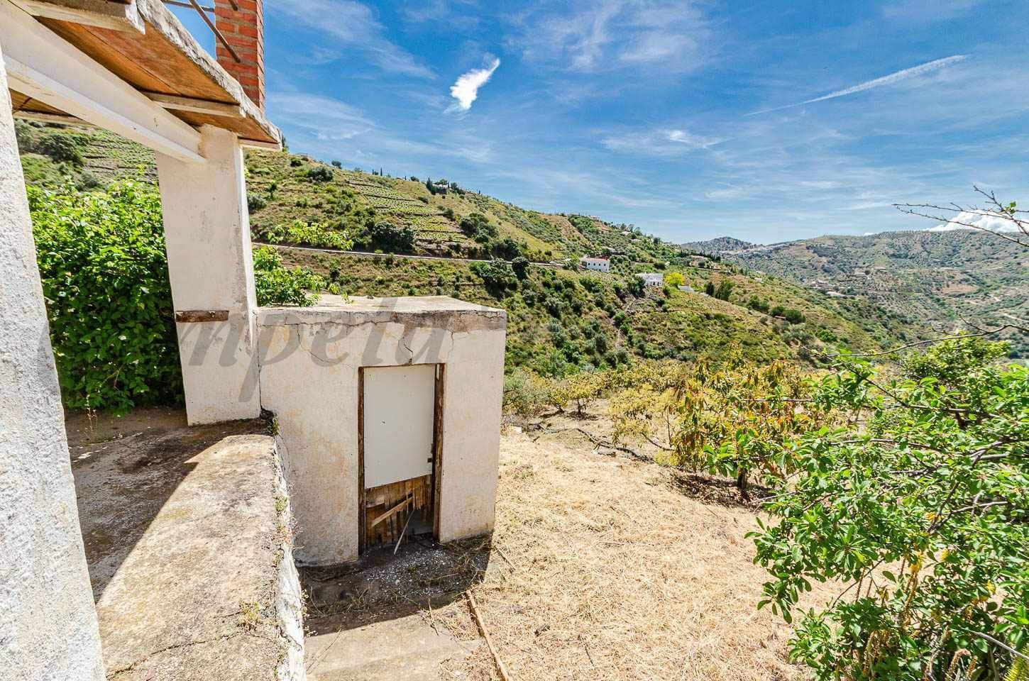 Finca/Casa Rural en Cómpeta en venta con piscina garaje - 480.000 € (Ref: 10075962)