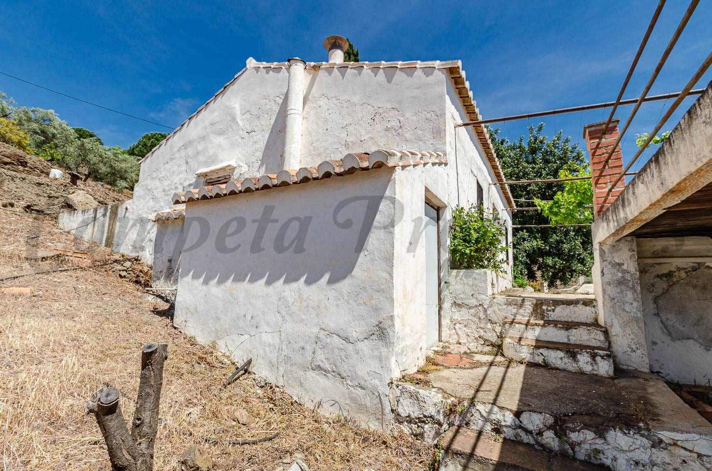Finca/Casa Rural en Cómpeta en venta con piscina garaje - 480.000 € (Ref: 10075962)