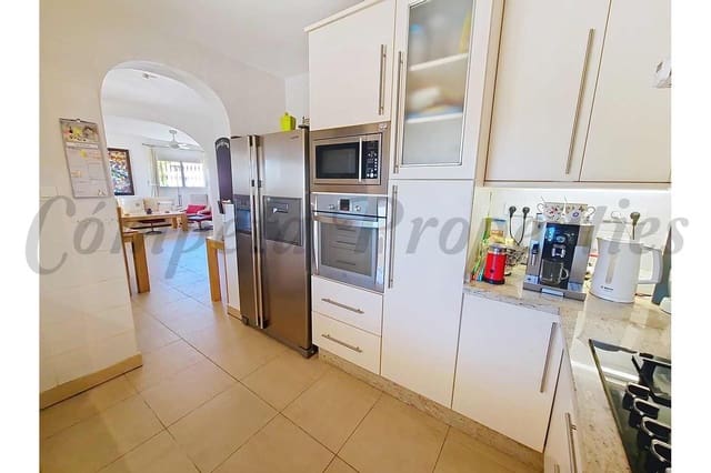 4 Zimmer Finca/Landgut zu verkaufen in Vélez-Málaga mit Pool Garage - 795.000 € (Ref: 10075965)