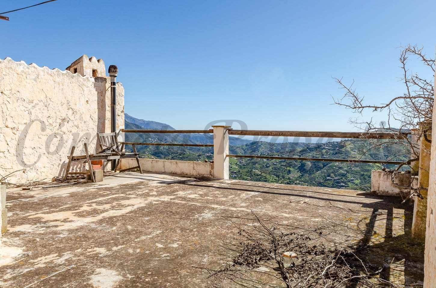 Finca/Casa Rural de 5 habitaciones en Cómpeta en venta - 187.000 € (Ref: 10075966)