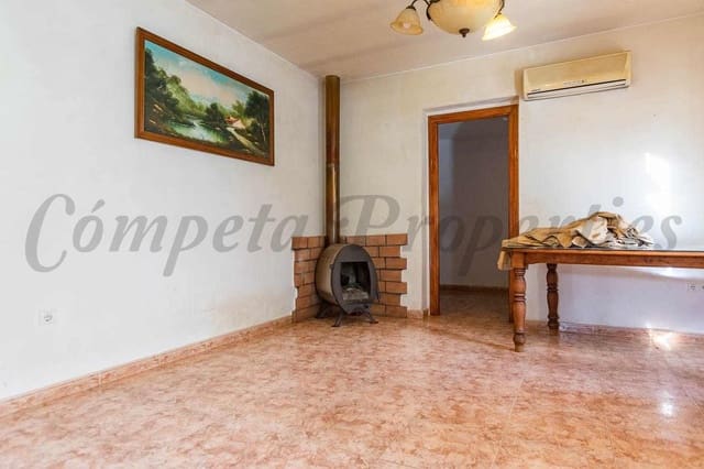 5 sypialnia Finka/Dom wiejski na sprzedaż w Comares z basenem garażem - 295 000 € (Ref: 10075968)