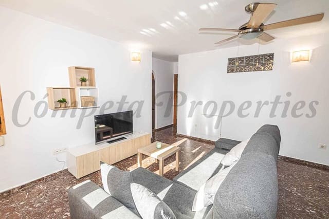 2 soveværelse Lejlighed til leje i Torrox-Costa, Torrox med garage - € 750 (Ref: 10075971)