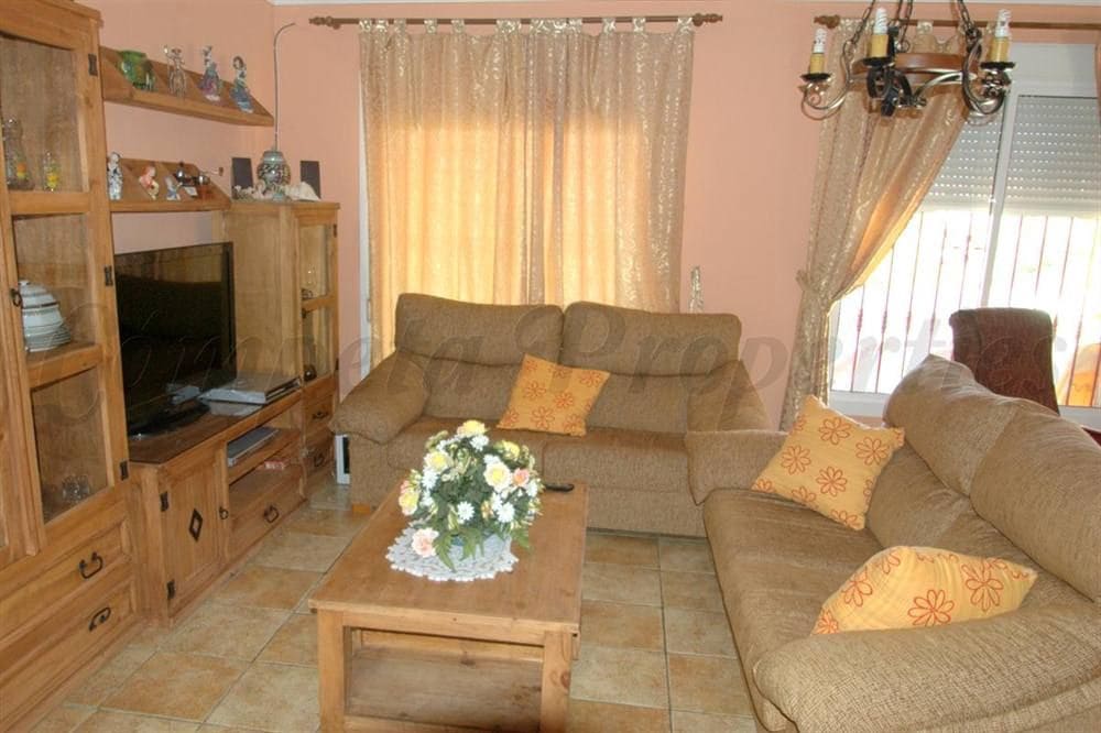 5 soverom Finca/Herregård til salgs i Torrox med svømmebasseng garasje - € 1 600 (Ref: 10075975)