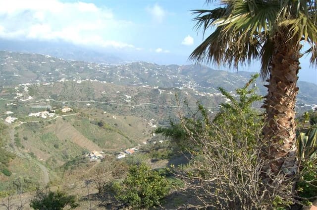 Finca/Maison de Campagne de 4 chambres de location de vacances à Torrox Pueblo, Torrox avec piscine garage - 1 700 € (Ref: 10075976)