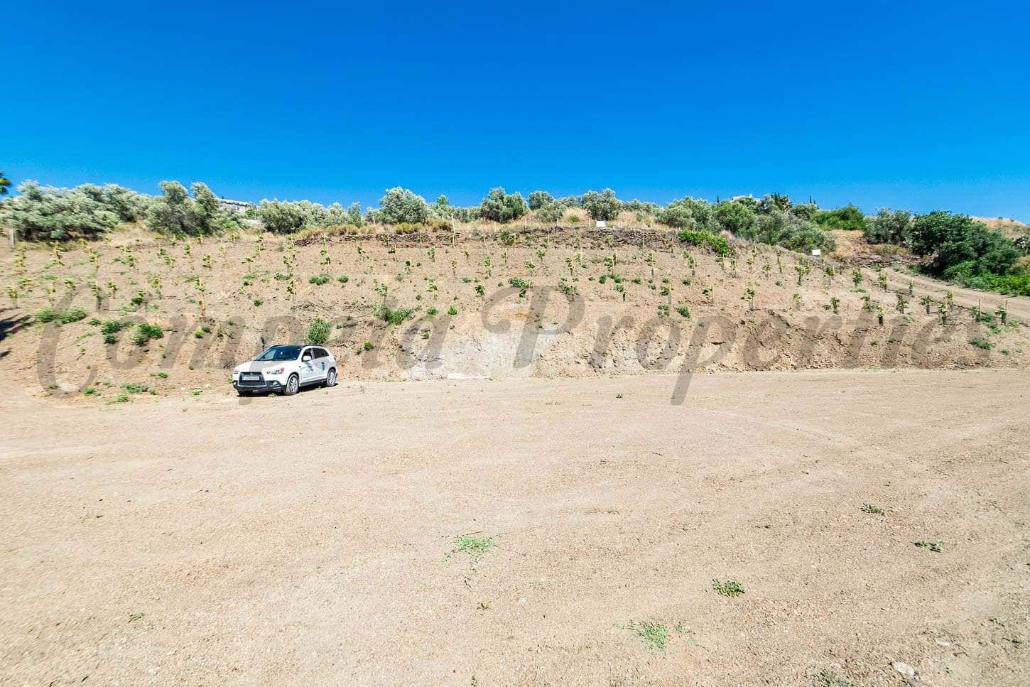 Landgrundstück zu verkaufen in Torrox - 150.000 € (Ref: 10075977)