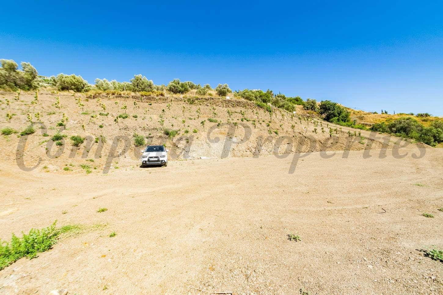 Landgrundstück zu verkaufen in Torrox - 150.000 € (Ref: 10075977)