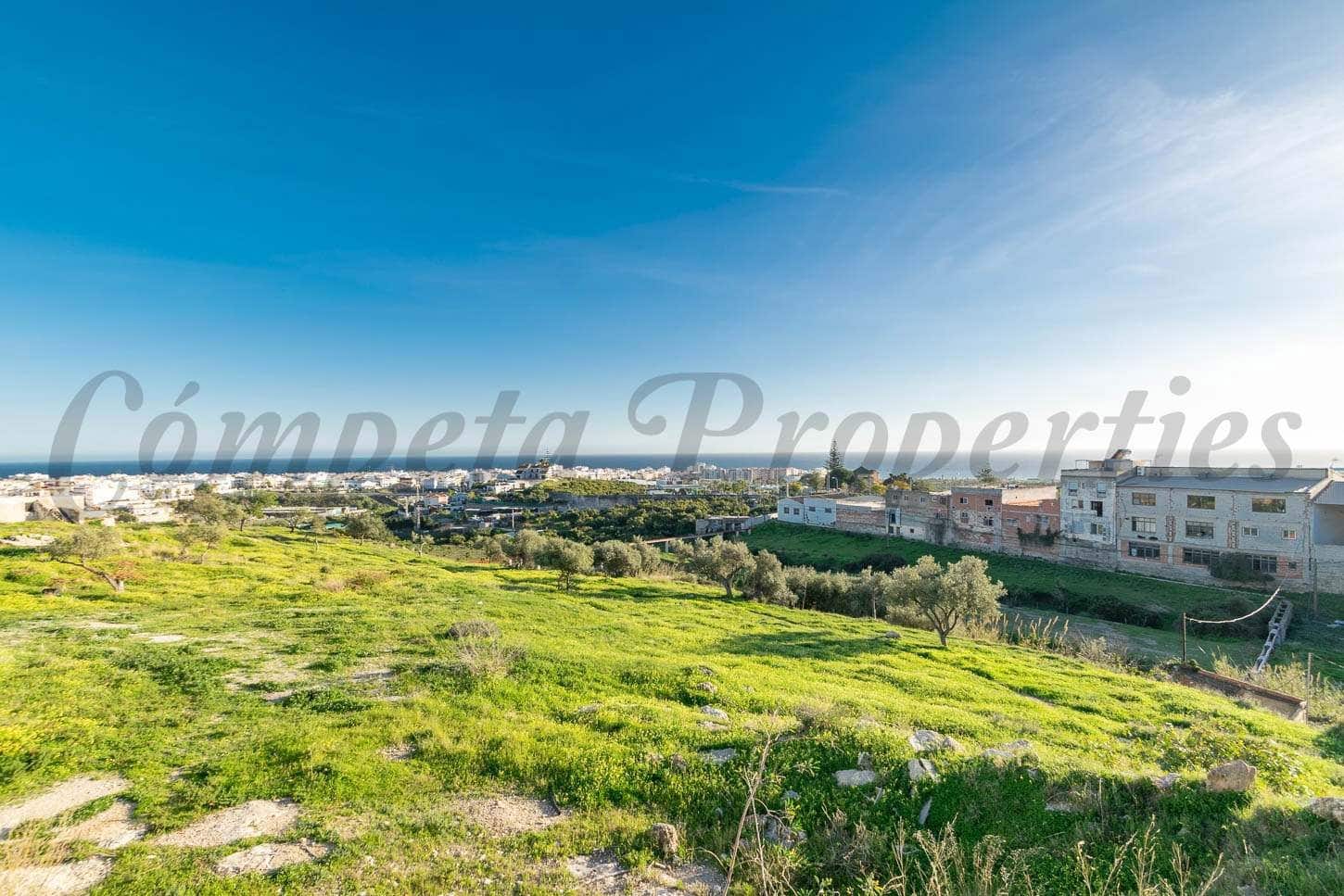 Tontti myytävänä paikassa Nerja - 185 000 € (Ref: 10075978)