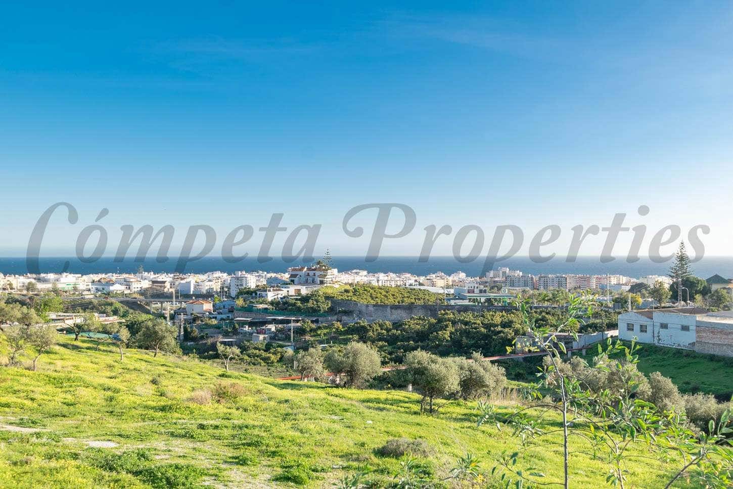Tontti myytävänä paikassa Nerja - 185 000 € (Ref: 10075978)
