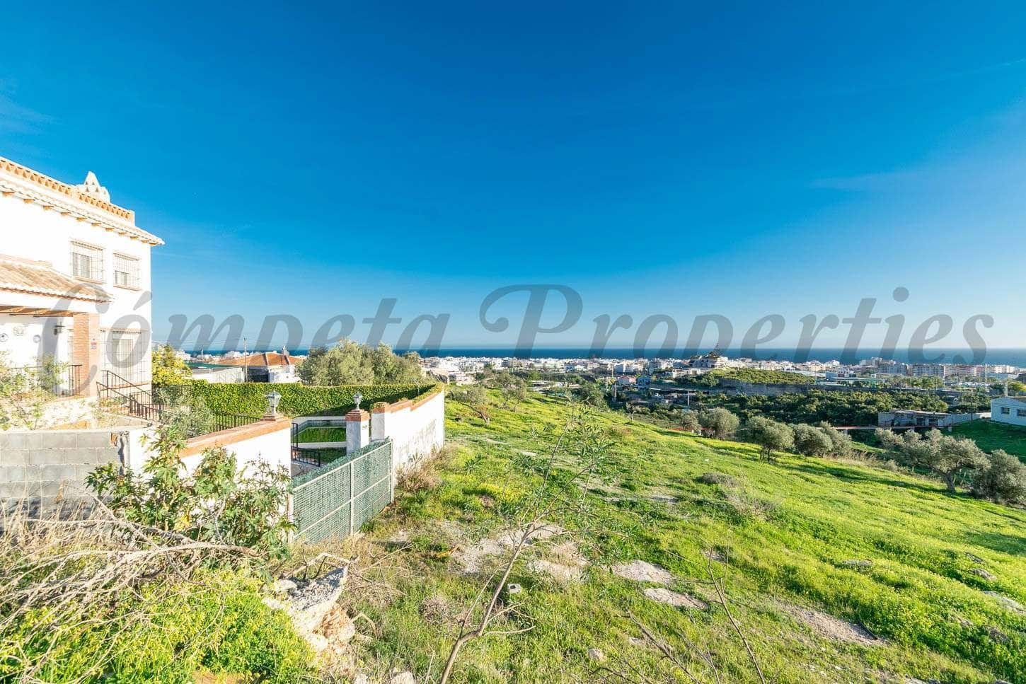 Tontti myytävänä paikassa Nerja - 185 000 € (Ref: 10075978)