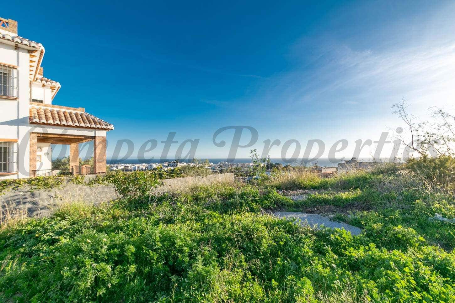 Tontti myytävänä paikassa Nerja - 185 000 € (Ref: 10075978)