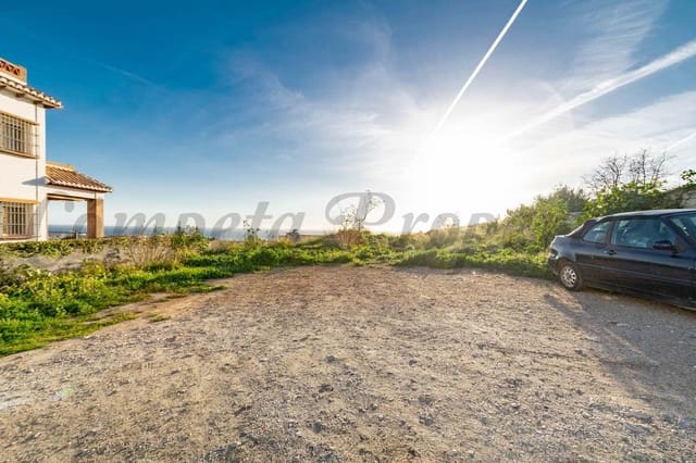 Terreno para Construção para venda em Avda Pescia - Ctra de Frigiliana, Nerja - 185 000 € (Ref: 10075978)