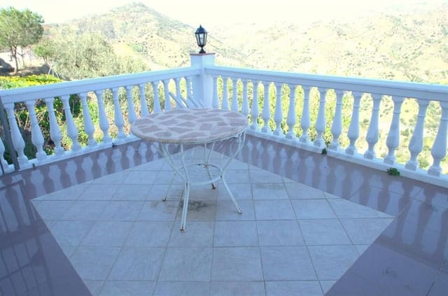 2 quarto Quinta/Casa Rural para venda em Sayalonga com garagem - 245 000 € (Ref: 10075979)