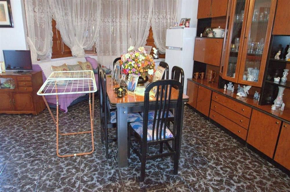 2 sypialnia Finka/Dom wiejski na sprzedaż w Sayalonga z garażem - 245 000 € (Ref: 10075979)