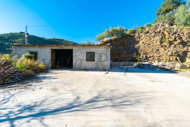 Grunde uden byggetilladelser til salg i Torrox Pueblo, Torrox - € 158.500 (Ref: 10075980)