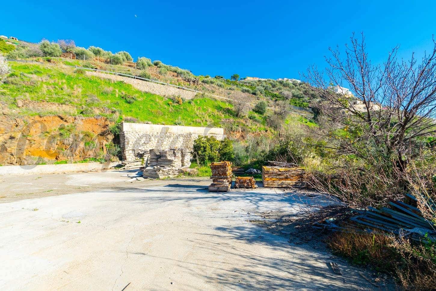 Mark till salu i Torrox - 158 500 € (Ref: 10075980)