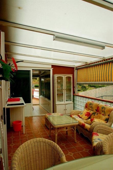 Finca/Maison de Campagne de 2 chambres de location de vacances à Torrox avec piscine garage - 950 € (Ref: 10075981)