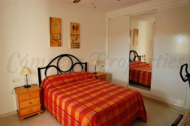 Finca/Maison de Campagne de 2 chambres de location de vacances à Torrox Pueblo, Torrox avec piscine garage - 950 € (Ref: 10075981)