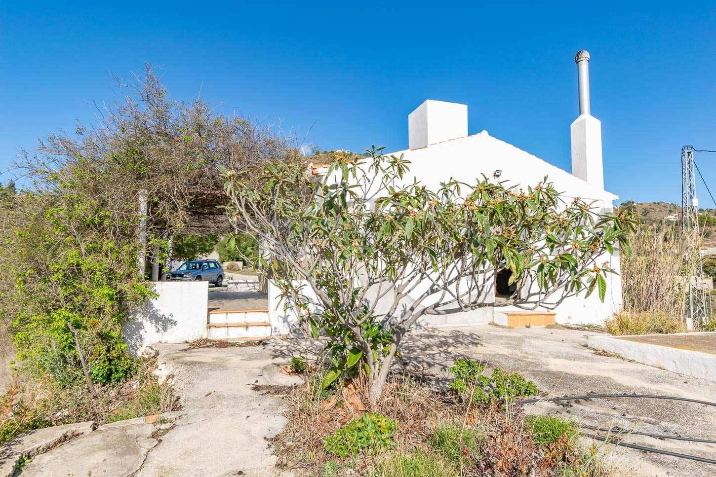 Finca/Casa Rural de 2 habitaciones en Sayalonga en venta - 262.500 € (Ref: 10075987)
