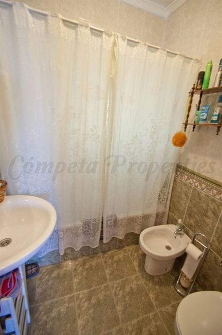 Finca/Maison de Campagne de 4 chambres de location de vacances à Torrox avec piscine - 1 200 € (Ref: 10075988)
