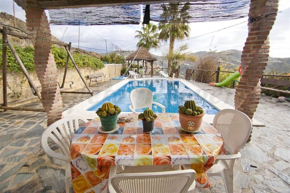 Finca/Maison de Campagne de 4 chambres de location de vacances à Torrox avec piscine - 1 200 € (Ref: 10075988)