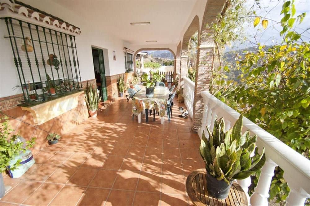 Finca/Maison de Campagne de 4 chambres de location de vacances à Torrox avec piscine - 1 200 € (Ref: 10075988)