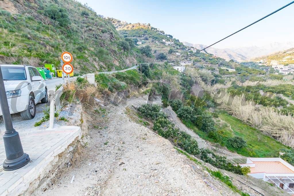 Ubebygd land til salgs i Torrox - € 149 000 (Ref: 10075994)