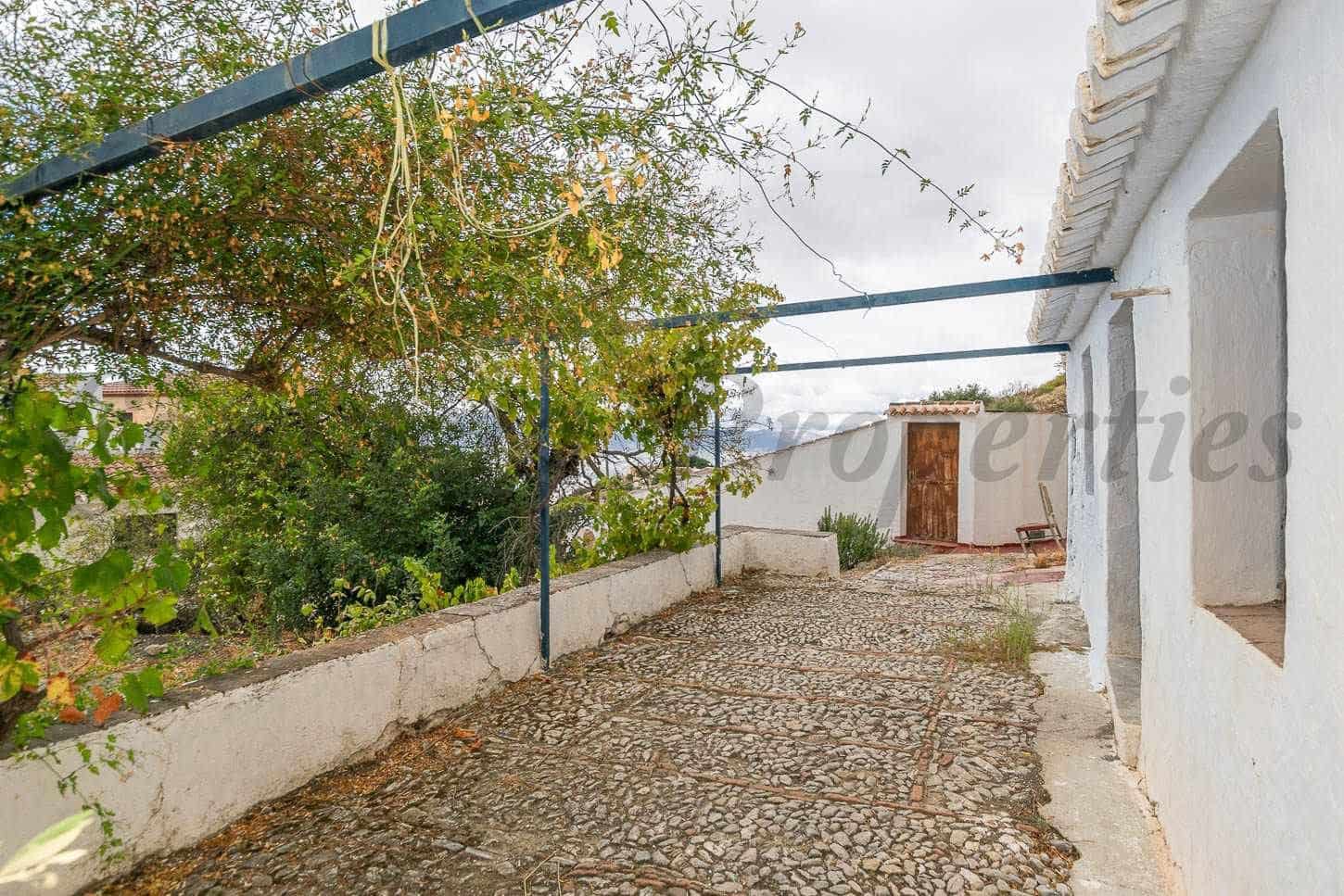 Finca/Landehus til salg i Canillas de Aceituno - € 160.000 (Ref: 10075996)