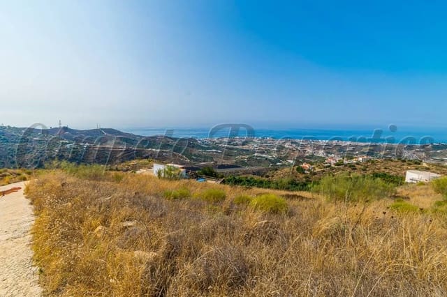 Grunde uden byggetilladelser til salg i Torrox Pueblo, Torrox - € 89.000 (Ref: 10076002)
