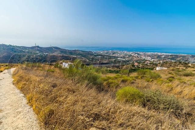 Grunde uden byggetilladelser til salg i Torrox Pueblo, Torrox - € 89.000 (Ref: 10076002)