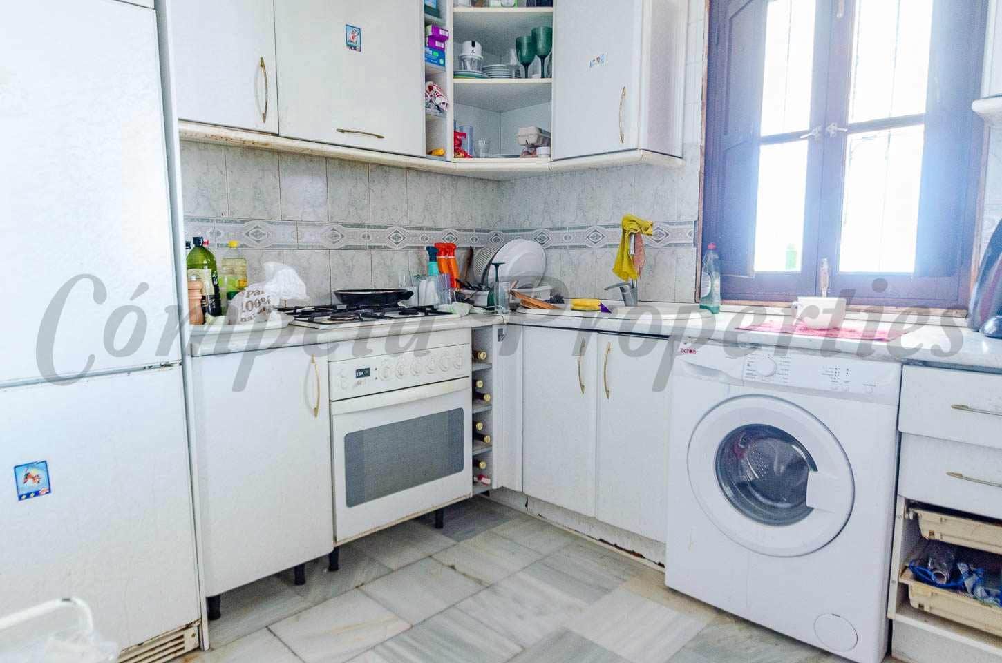 2 sypialnia Finka/Dom wiejski na sprzedaż w Competa z basenem garażem - 470 000 € (Ref: 10076004)