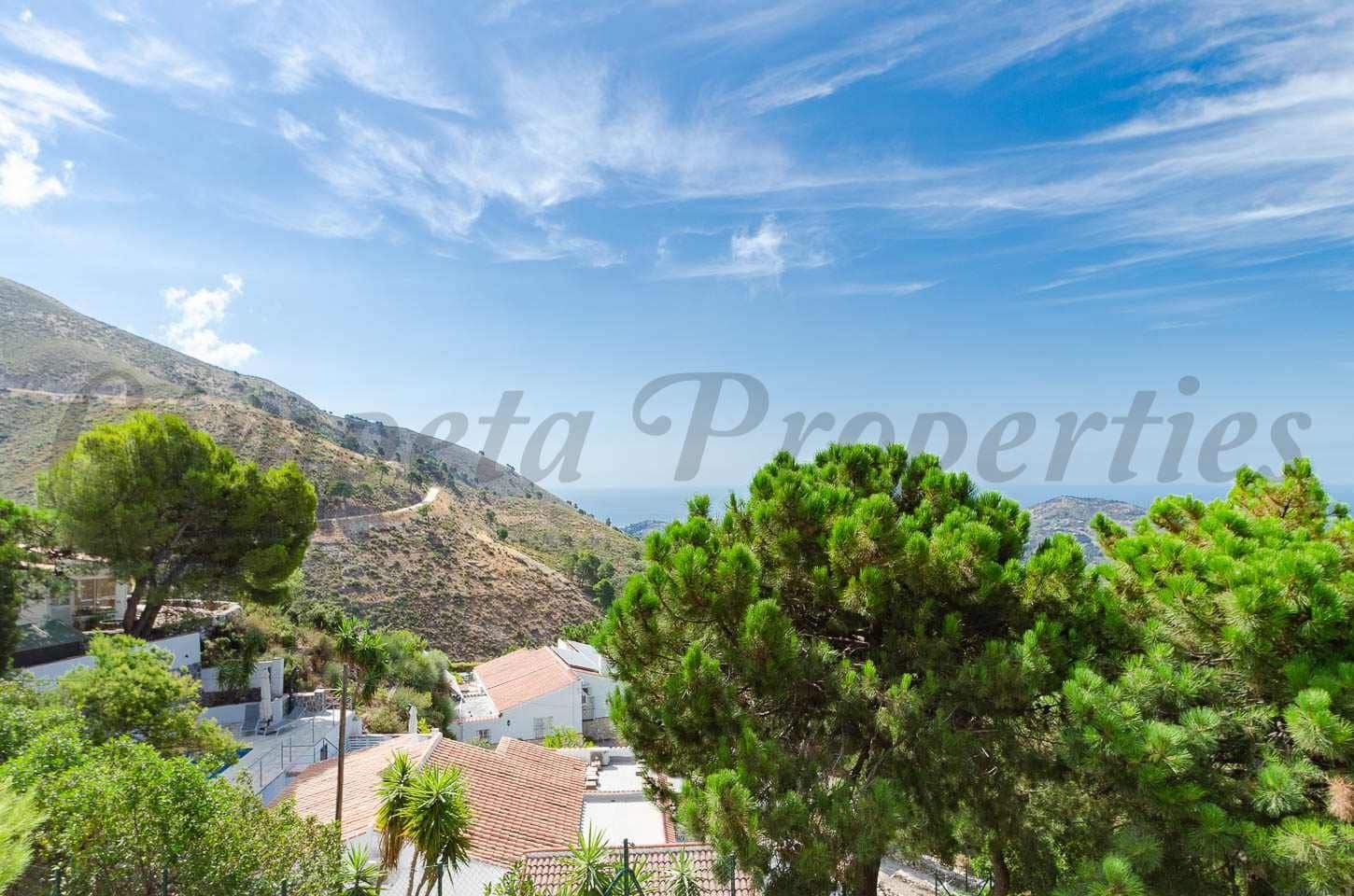 2 sypialnia Finka/Dom wiejski na sprzedaż w Competa z basenem garażem - 470 000 € (Ref: 10076004)