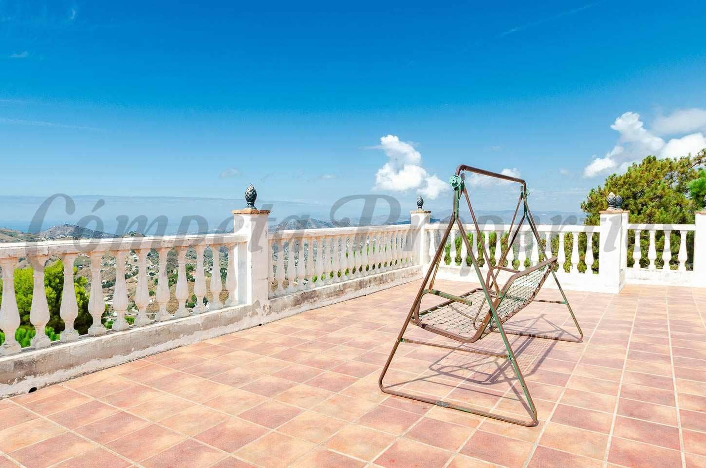 2 sypialnia Finka/Dom wiejski na sprzedaż w Competa z basenem garażem - 470 000 € (Ref: 10076004)