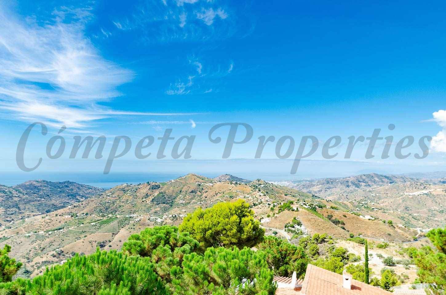2 sypialnia Finka/Dom wiejski na sprzedaż w Competa z basenem garażem - 470 000 € (Ref: 10076004)