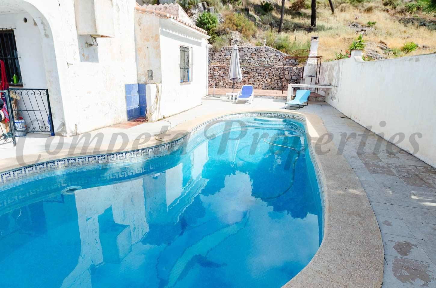 2 sypialnia Finka/Dom wiejski na sprzedaż w Competa z basenem garażem - 470 000 € (Ref: 10076004)