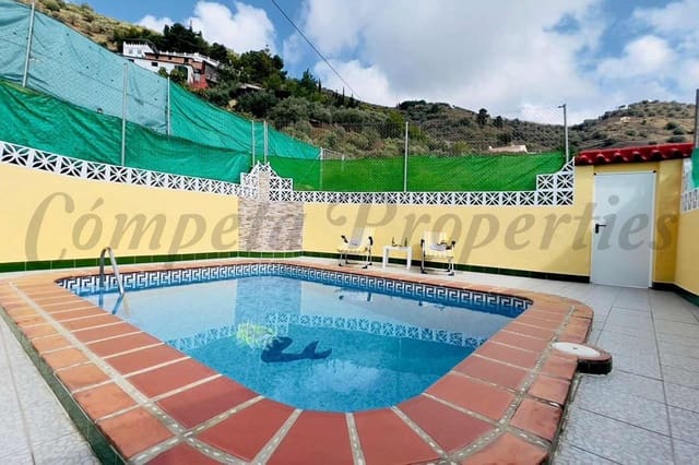 2 bedroom Finca/Country House for sale in Torrox Pueblo, Torrox with pool - € 260,000 (Ref: 10076009)