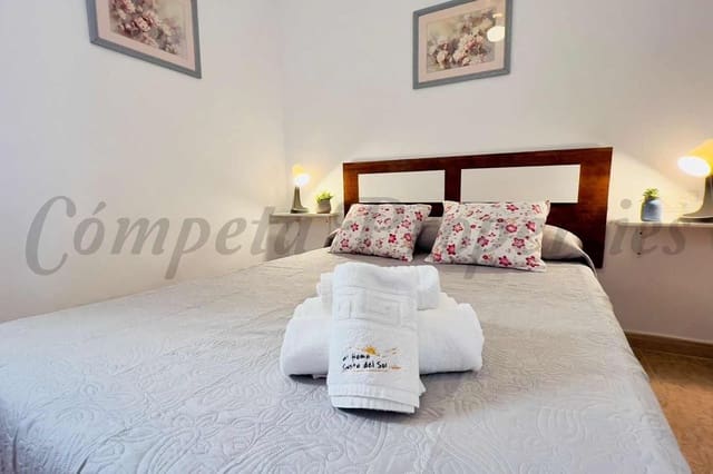 2 bedroom Finca/Country House for sale in Torrox Pueblo, Torrox with pool - € 260,000 (Ref: 10076009)