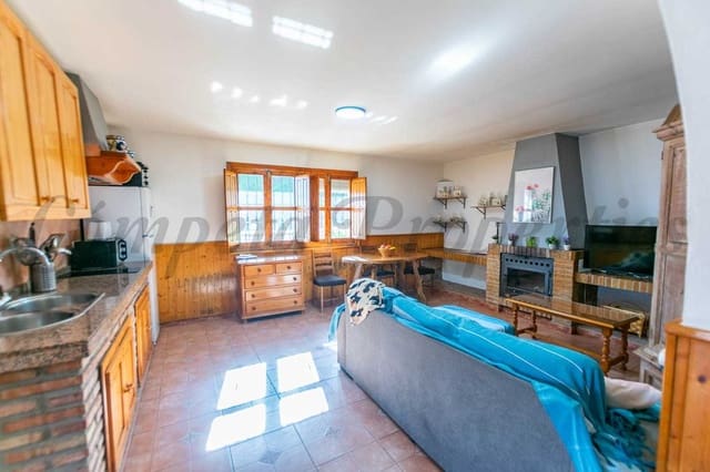 3 sovrum Finca/Hus på landet till salu i Sayalonga med pool - 365 000 € (Ref: 10076017)
