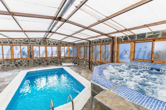 3 sovrum Finca/Hus på landet till salu i Sayalonga med pool - 365 000 € (Ref: 10076017)