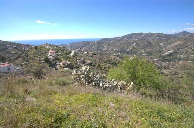 Grunde uden byggetilladelser til salg i Torrox Pueblo, Torrox - € 30.000 (Ref: 10076018)