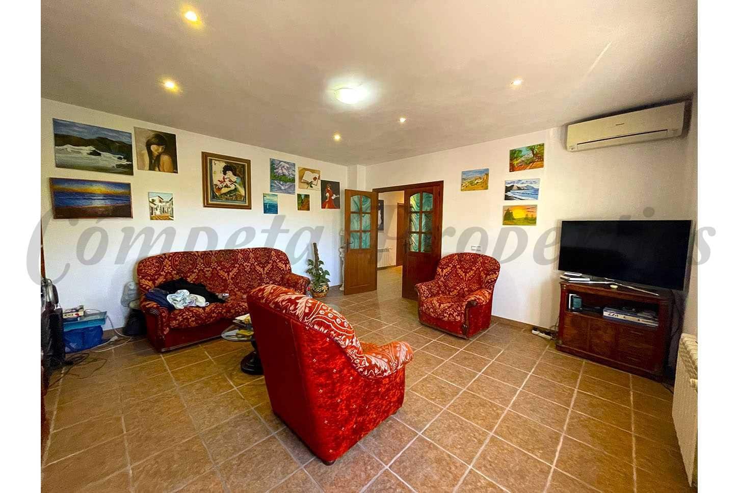 4 bedroom Finca/Country House for sale in Competa with garage - € 355,000 (Ref: 10076019)