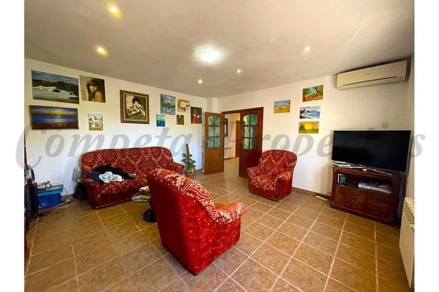 4 bedroom Finca/Country House for sale in Cómpeta with garage - € 355,000 (Ref: 10076019)