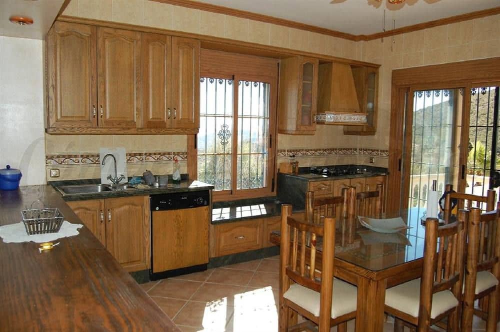 4 sypialnia Finka/Dom wiejski na sprzedaż w Sedella z basenem garażem - 505 000 € (Ref: 10076026)