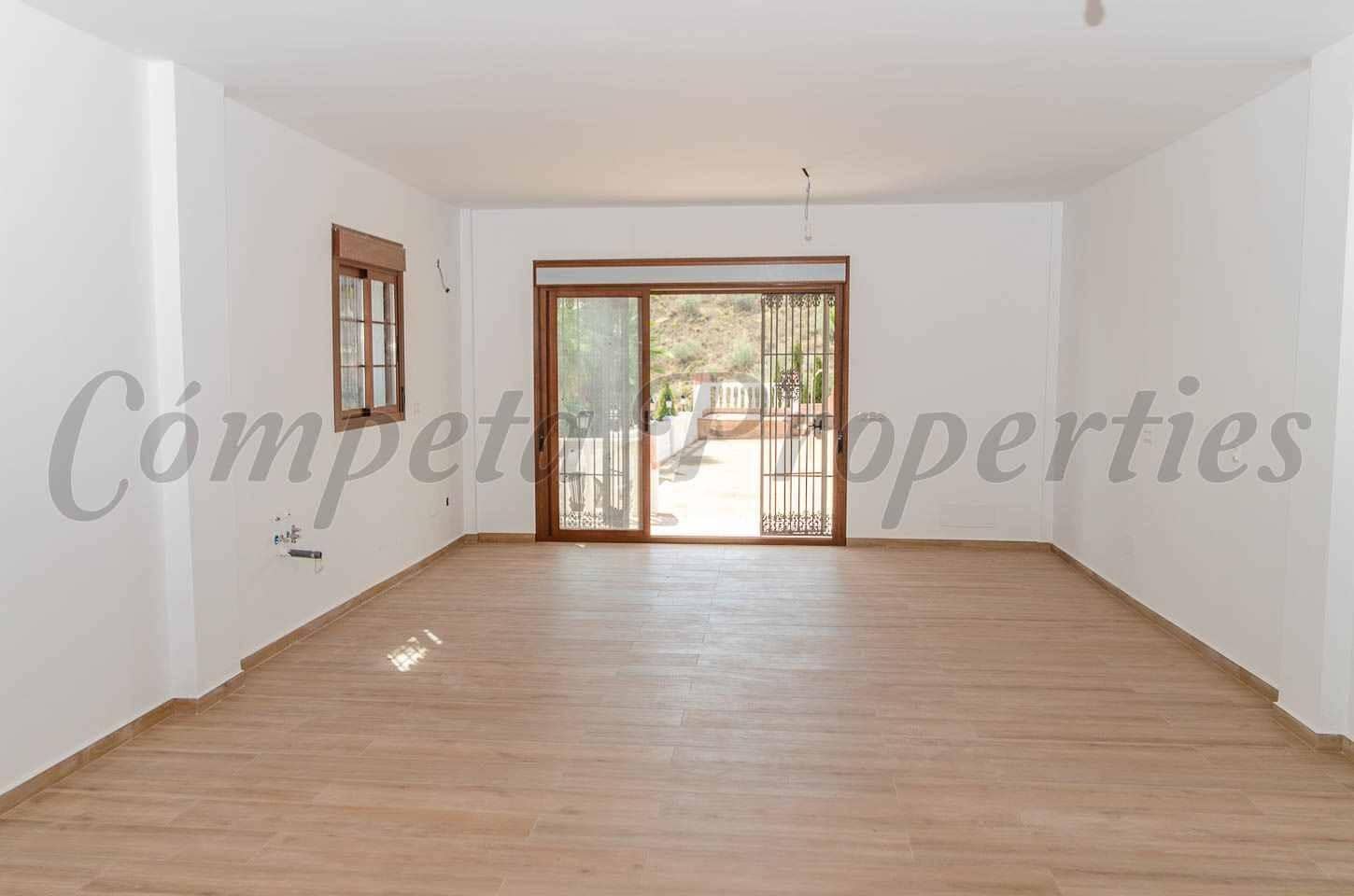 4 bedroom Finca/Country House for sale in Sedella with pool garage - € 399,000 (Ref: 10076026)