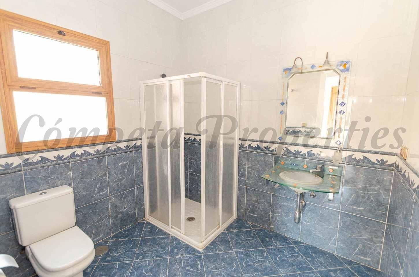 4 bedroom Finca/Country House for sale in Sedella with pool garage - € 399,000 (Ref: 10076026)